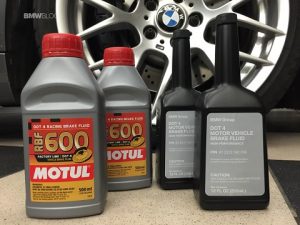 تهیه روغن ترمز اصلی BMW
